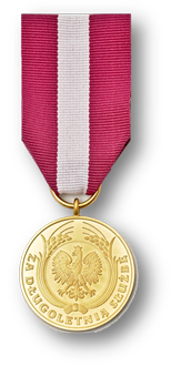 medal zloty za ds